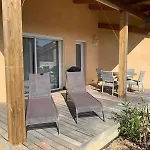 Les De Lava Holiday home