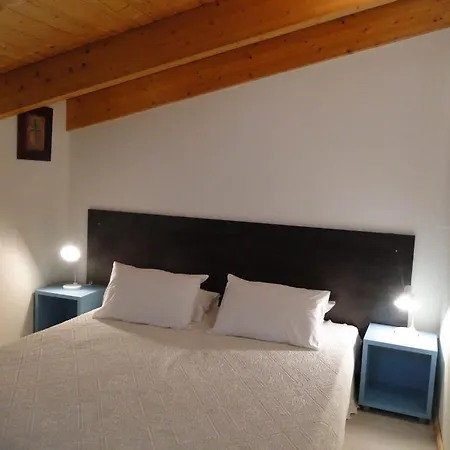 Les De Lava 아피에토